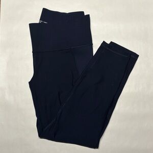 Old Navy | High-Waisted Elevate Built-In Sculpt 7/8-Length Compression Leggings